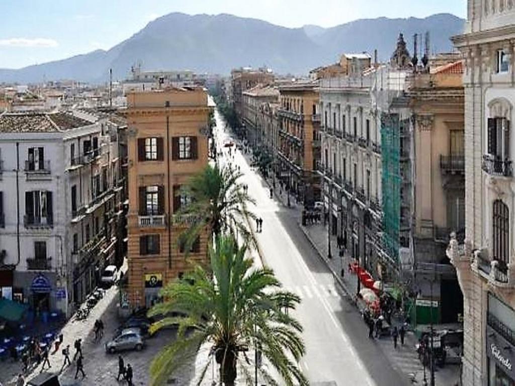 Dolce Casa Centro Storico Di Palermo New 2023 Apartment Bagian luar foto